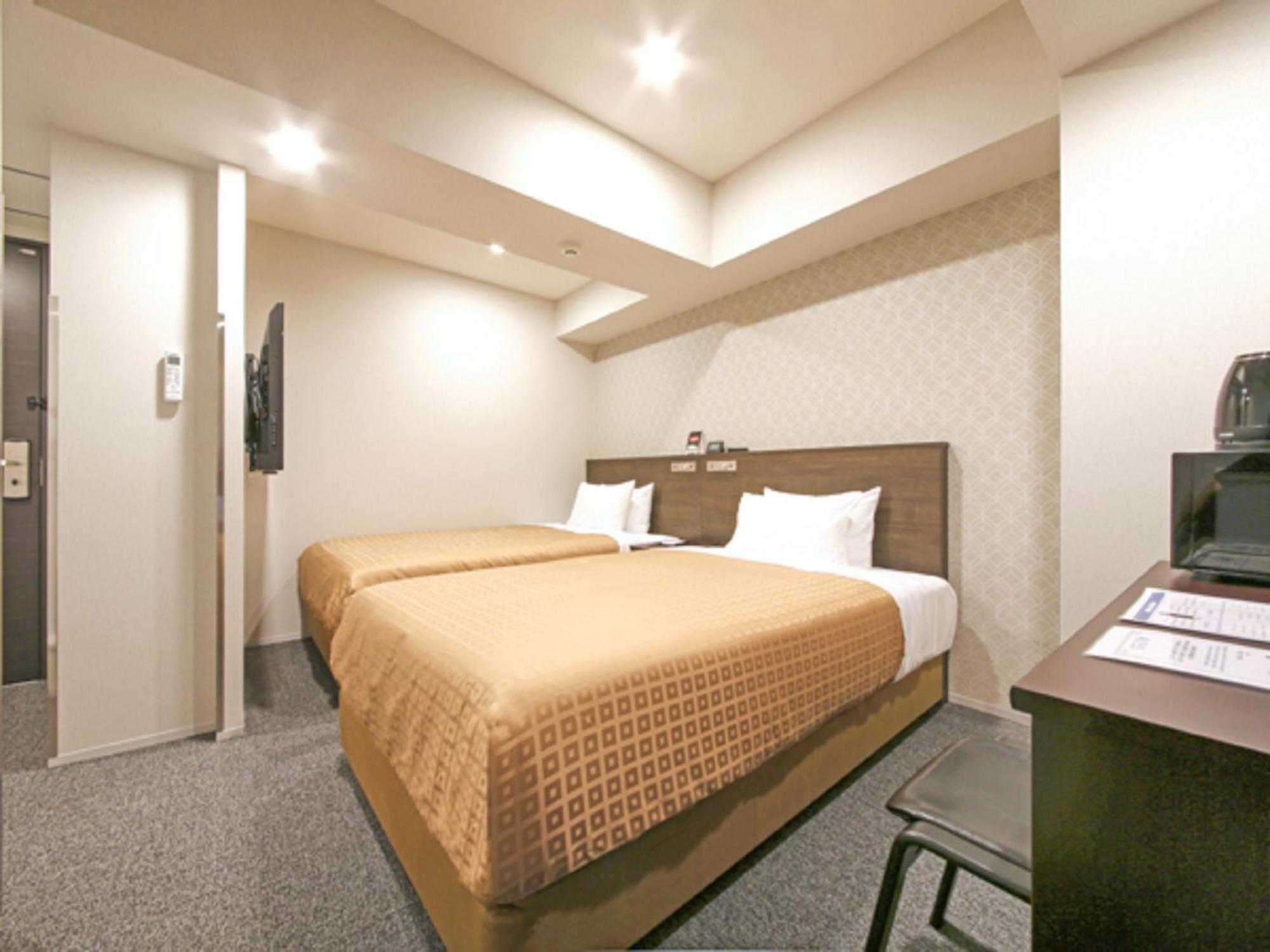 Hotel Livemax Chiba Chuo-Ekimae Exteriör bild