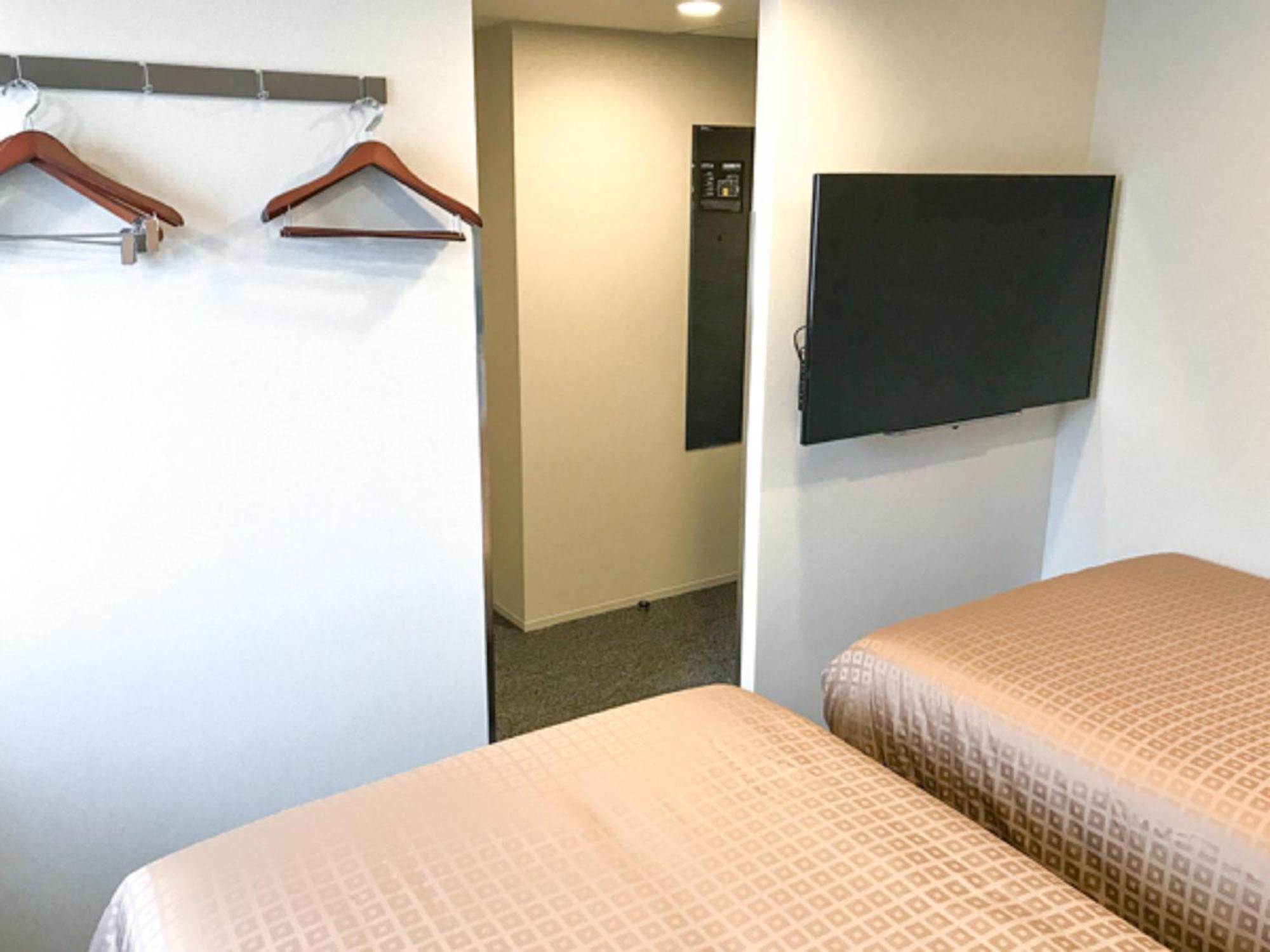Hotel Livemax Chiba Chuo-Ekimae Exteriör bild